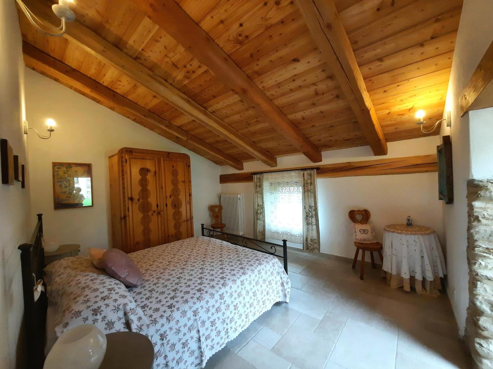 La Baita Nel Bosco Brossasco Bagian luar foto
